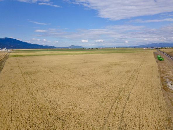 NW Corner Hayden Ave and HWY 41 North 1/2: NWC Hayden Ave & Hwy 41 North 1/2, Rathdrum, ID 83858